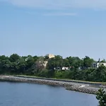 Elite Family Китен